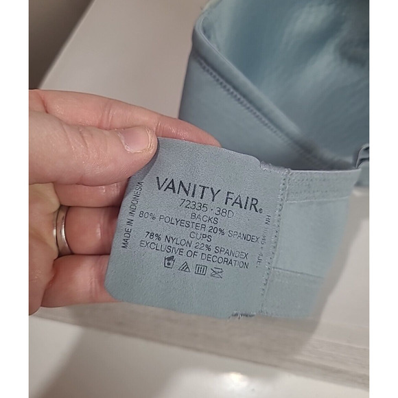 Vanity Fair Body Caress Blue Convertible Adjustable Strap Wire Free Bra Size 38D - Picture 5 of 5
